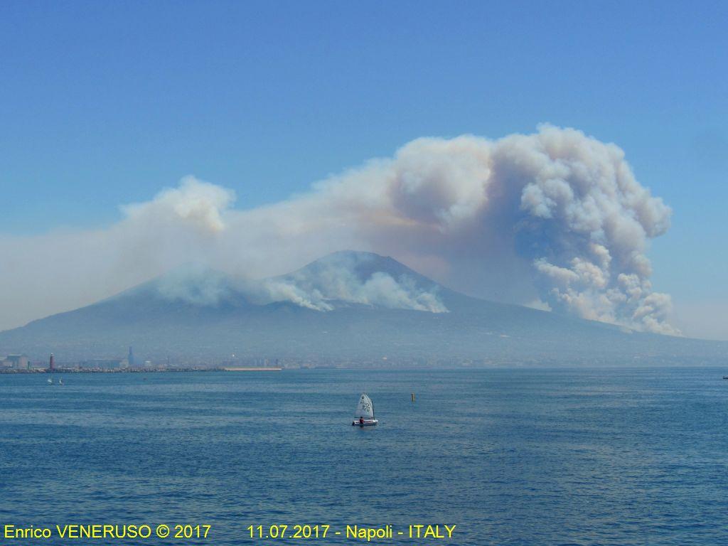 Vesuvio in fiamme -3.jpg